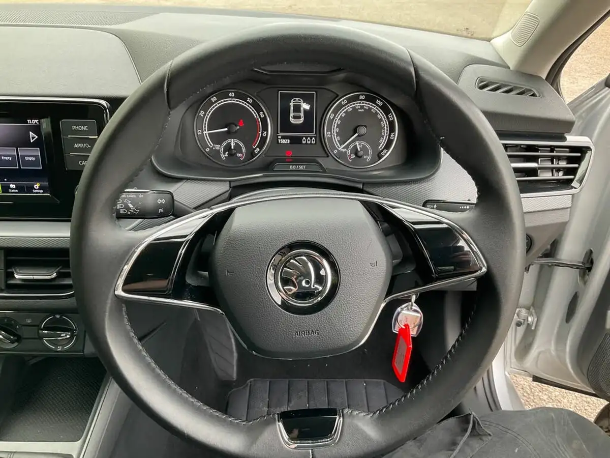 2023-skoda-scala-10-tsi-s-big-16