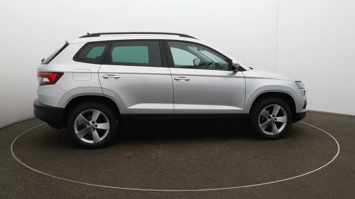2019-skoda-karoq-15-tsi-se-technology-big-42