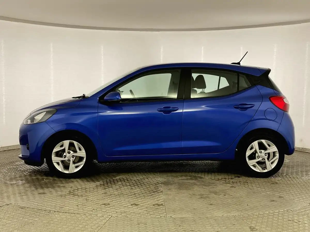 2021-hyundai-i10-10-se-connect-big-3