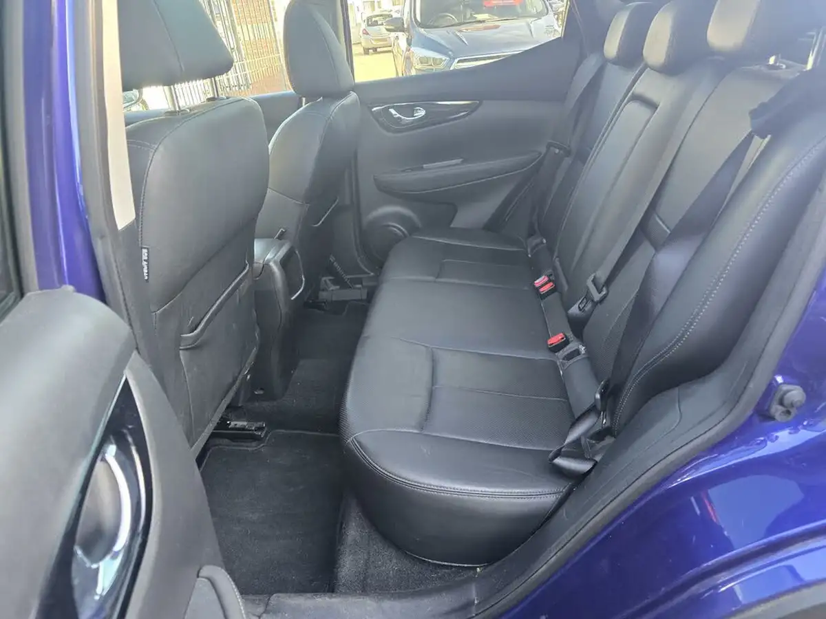 2015-nissan-qashqai-16dci-tekna-xtronic-cvt-big-7