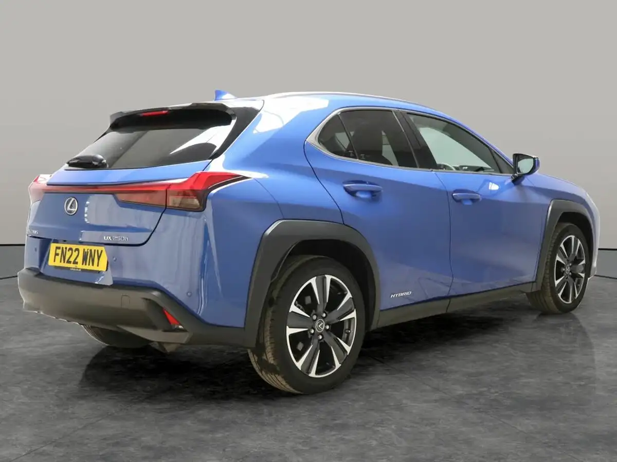 2022-lexus-ux-250h-20-ux-184bhp-without-navigation-big-10