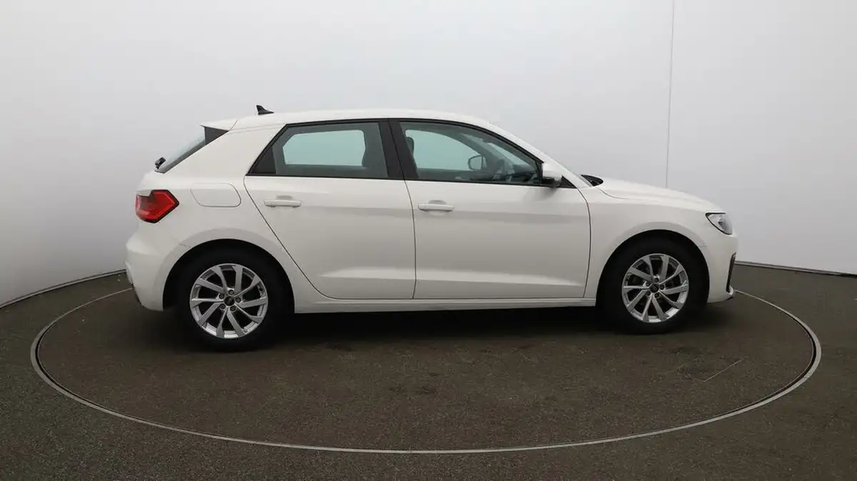 2024-audi-a1-10-25-tfsi-sport-s-tronic-big-42