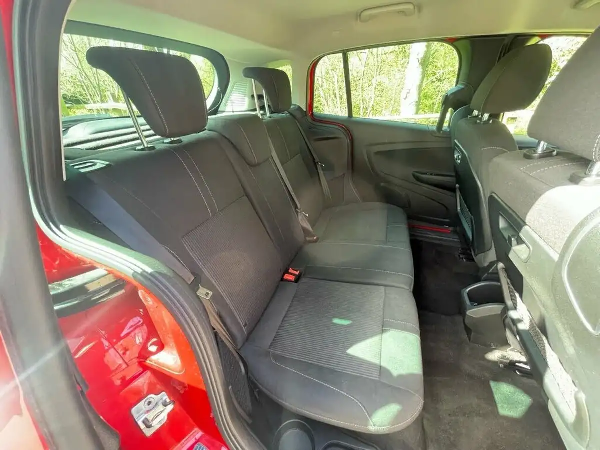 2016-ford-b-max-14-zetec-red-edition-big-36