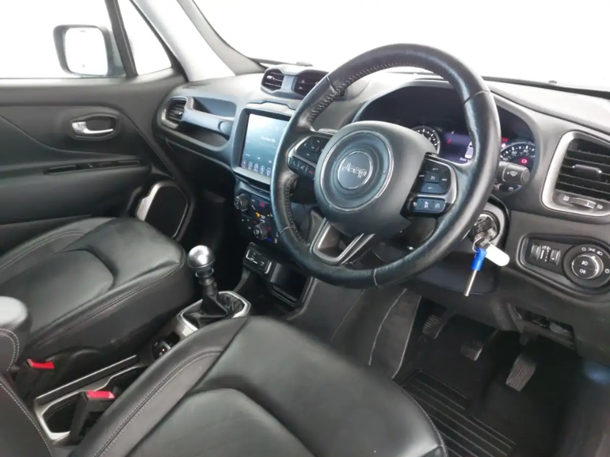 2024-cupra-born-e-v1-204ps-58kwh-big-10