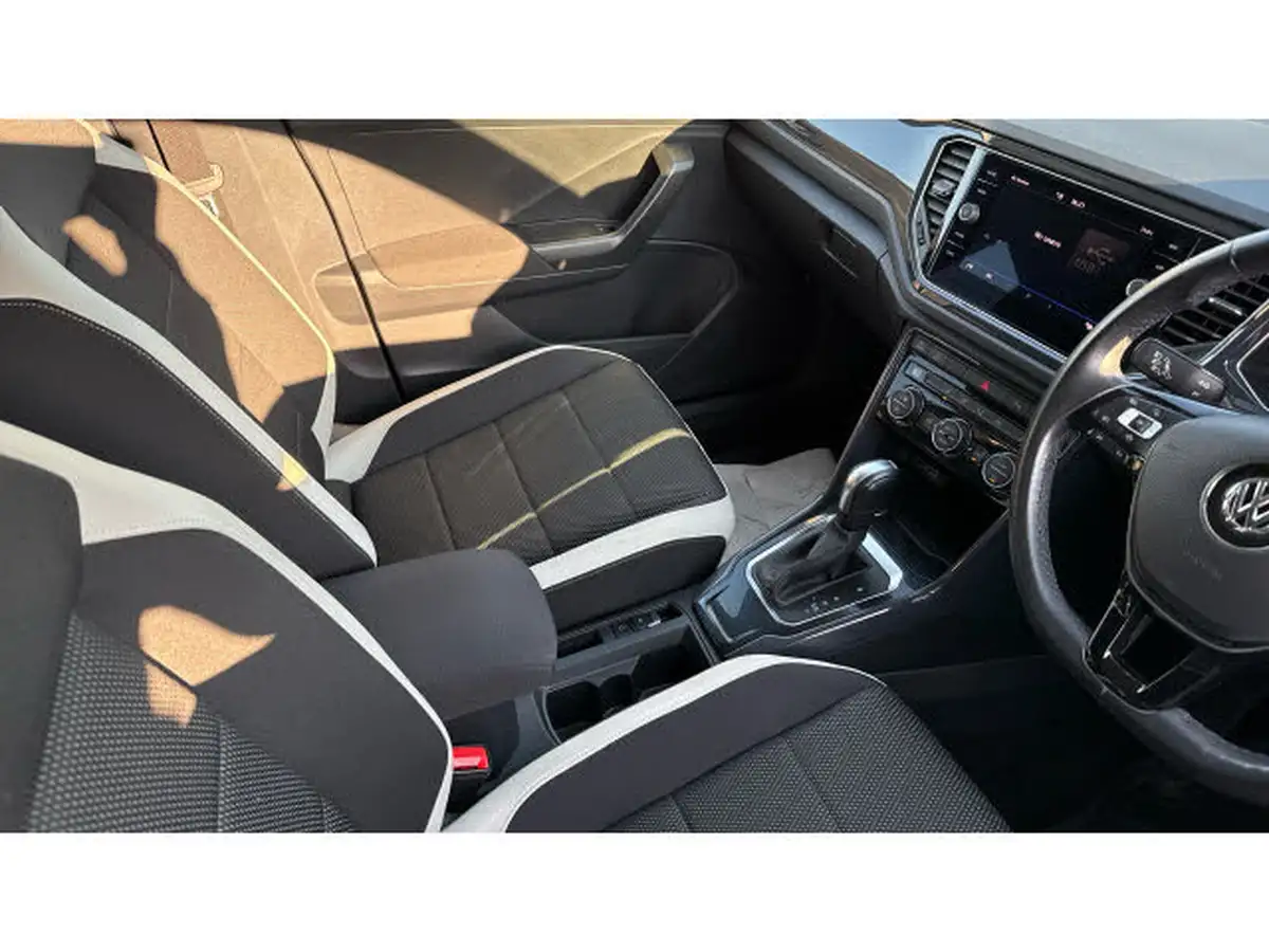 2019-volkswagen-t-roc-15-tsi-sel-dsg-big-13