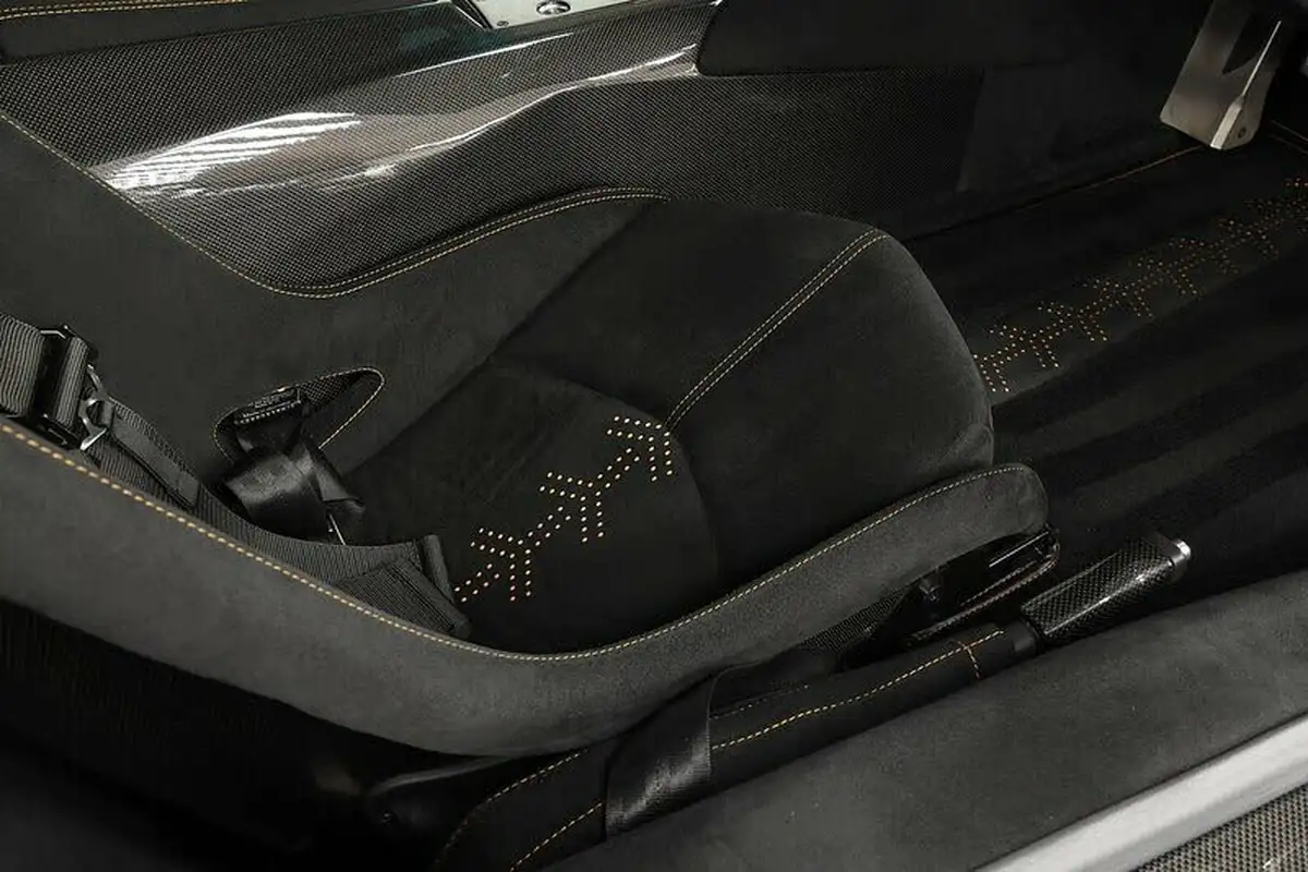 2009-lamborghini-murcielago-62-big-10