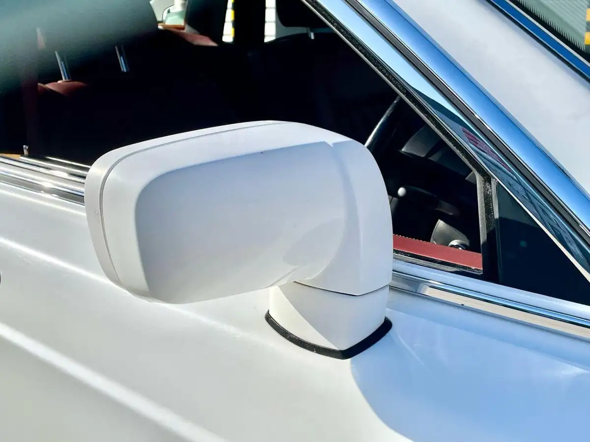 2005-rolls-royce-phantom-67-big-17