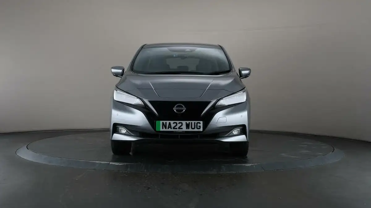2022-nissan-leaf-e-e-tekna-59kwh-big-41