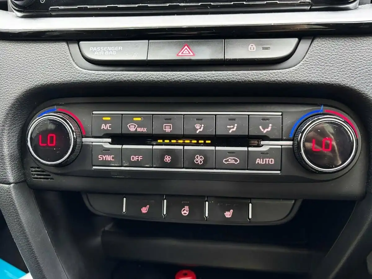 2021-kia-xceed-15-t-gdi-3-big-12