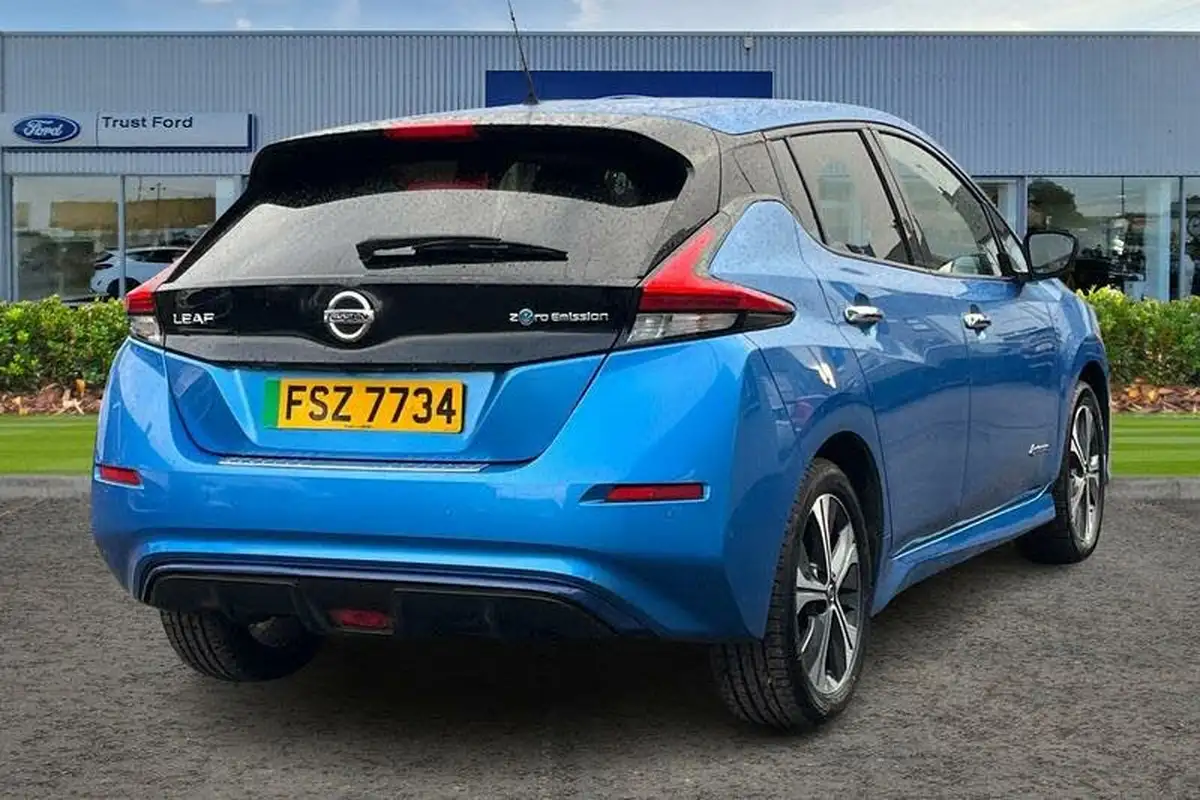 2021-nissan-leaf-e-e-tekna-spare-wheel-big-3