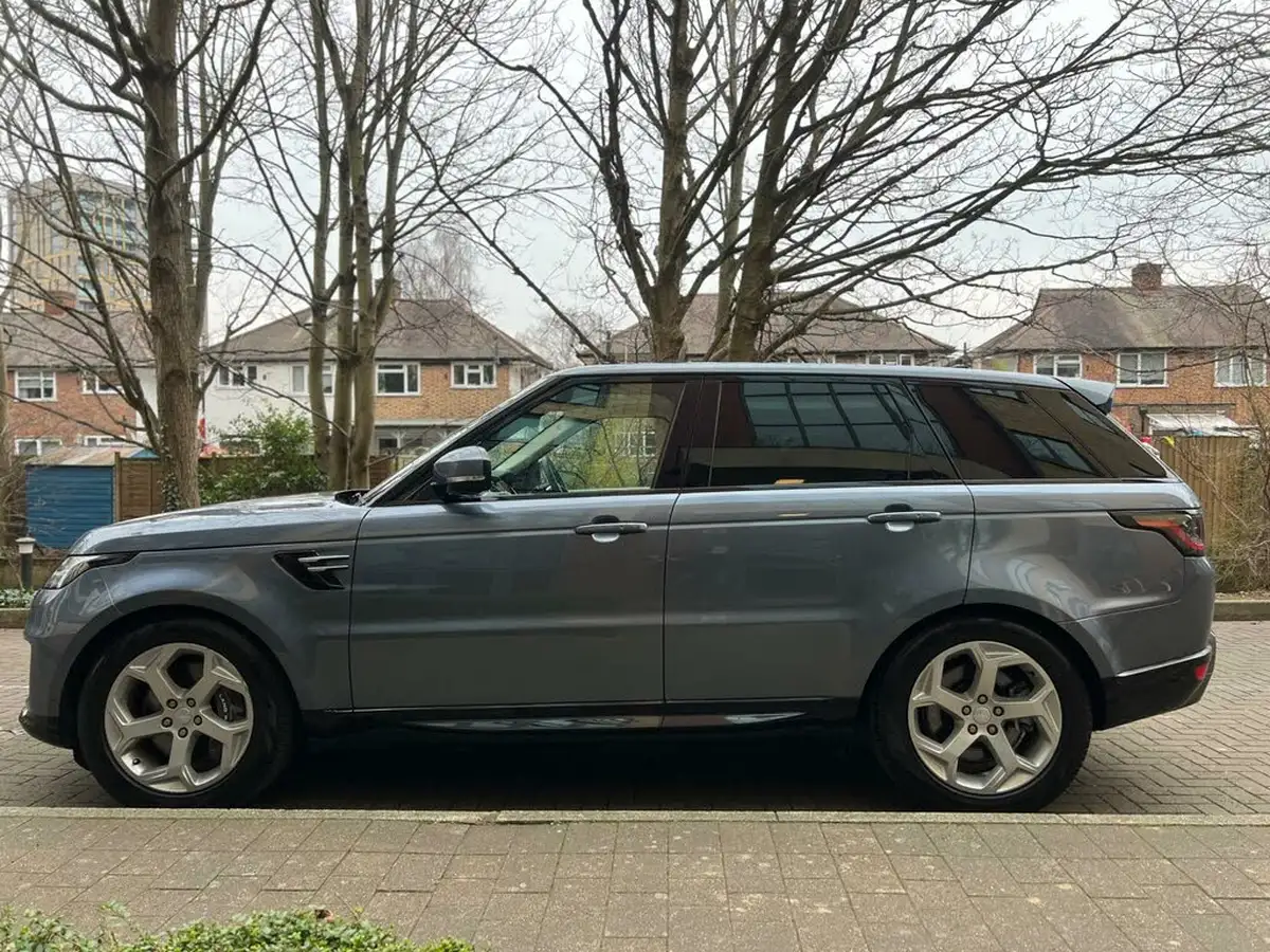 2020-land-rover-range-rover-sport-30-p400-hse-big-3
