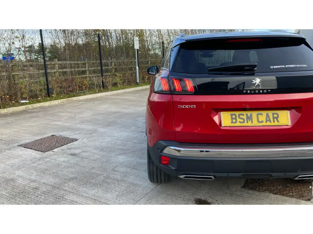 2021-peugeot-3008-suv-15-bluehdi-gt-eat8-big-33