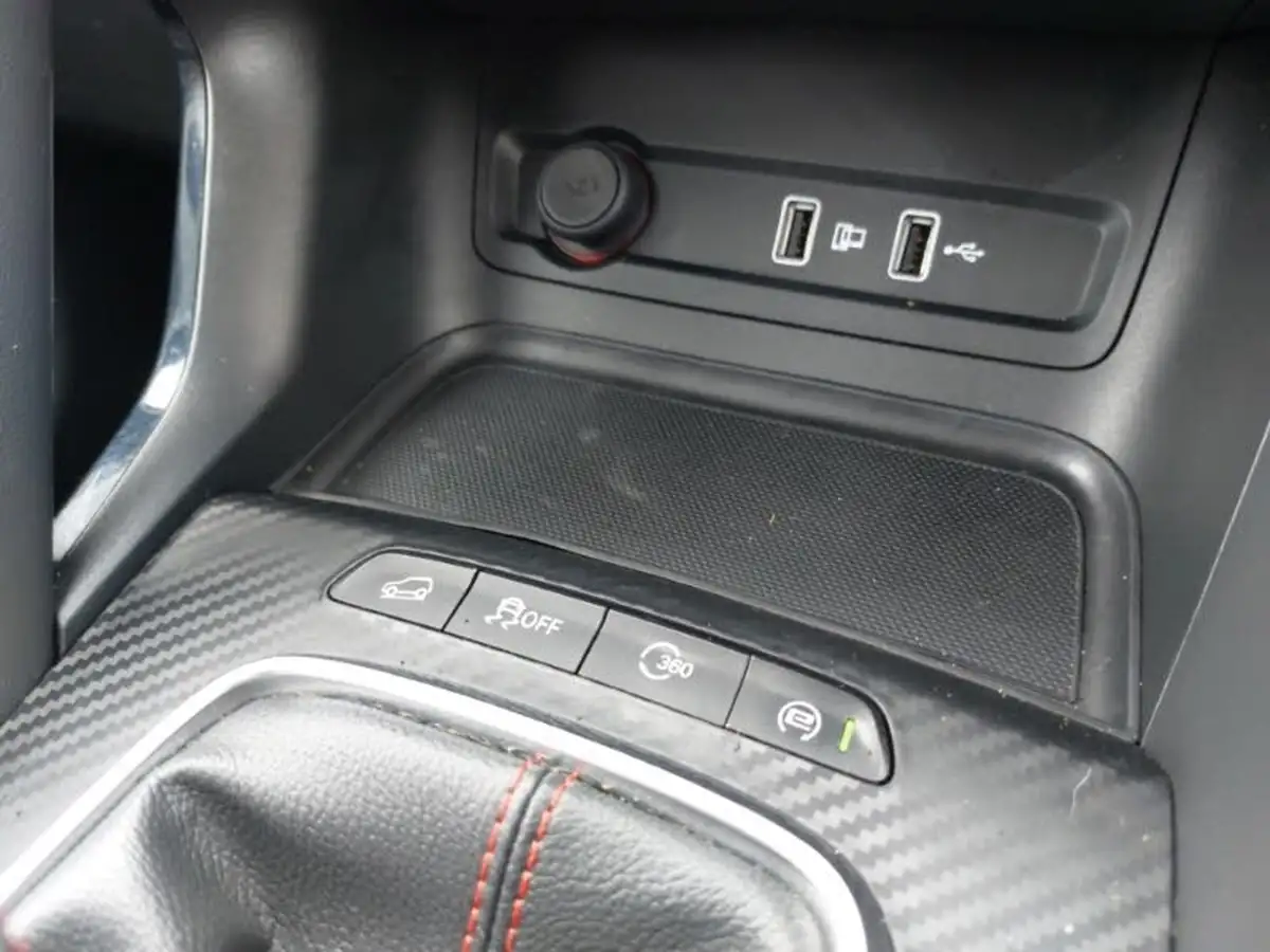 2021-mg-zs-suv-15-vti-tech-exclusive-big-16