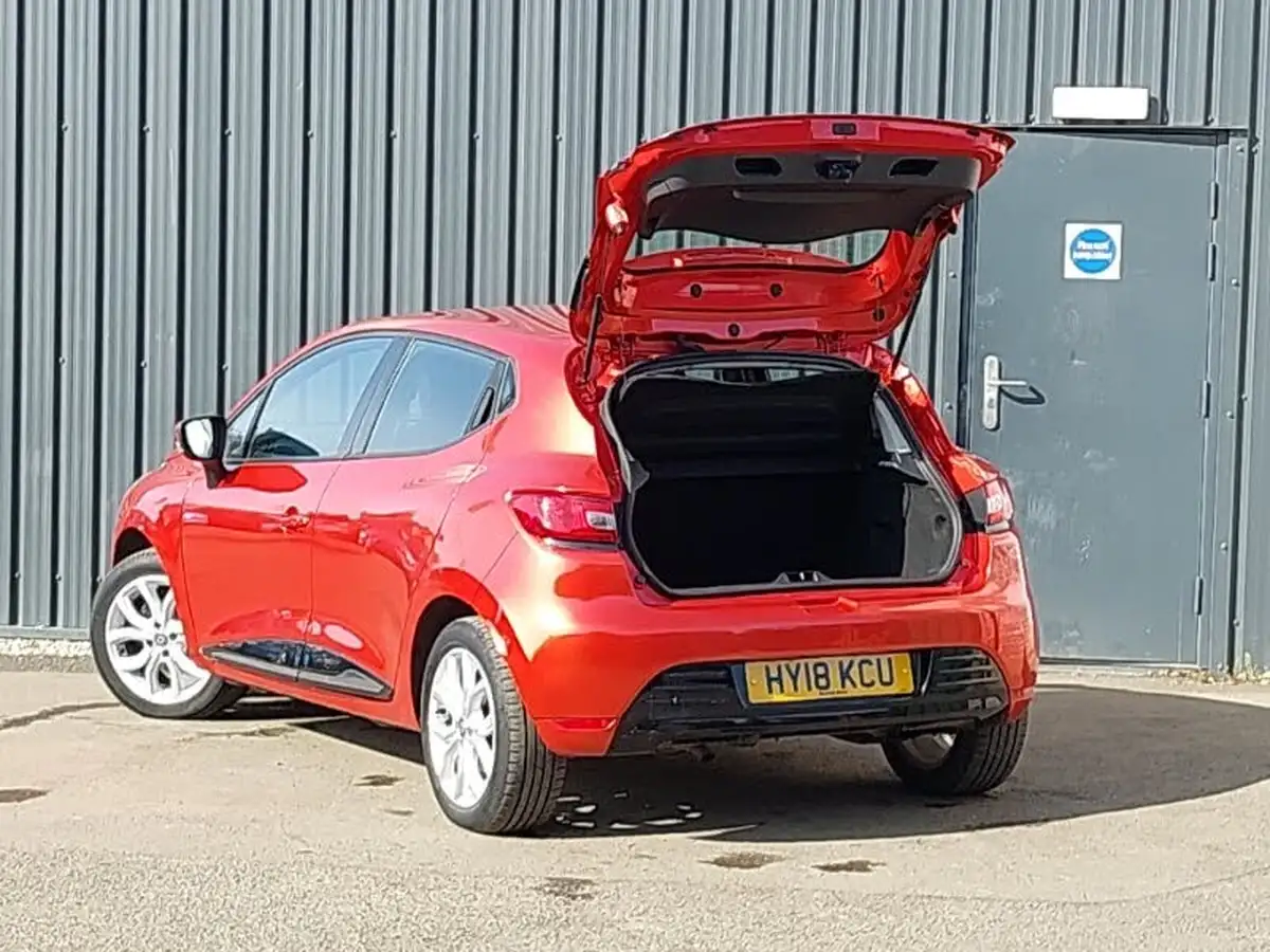2018-renault-clio-12-dynamique-nav-big-11