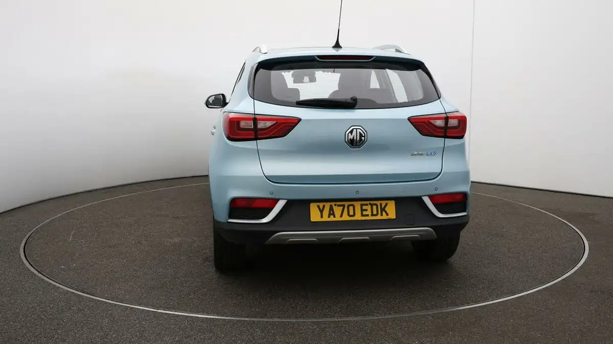 2021-mg-zs-suv-e-exclusive-ev-big-53
