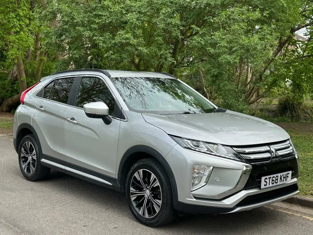 2018-mitsubishi-eclipse-cross-15-3-big-8