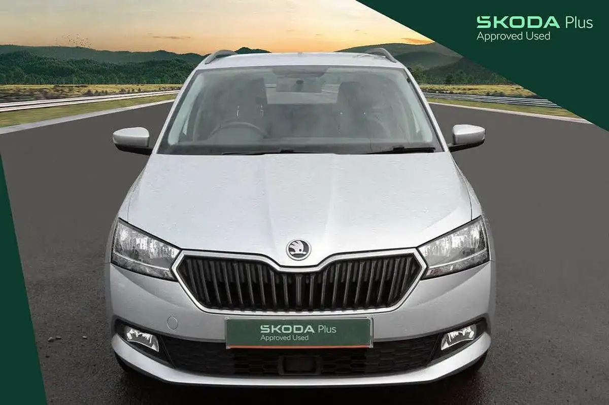 2018-skoda-fabia-10-tsi-se-109ps-estate-dsg-big-7