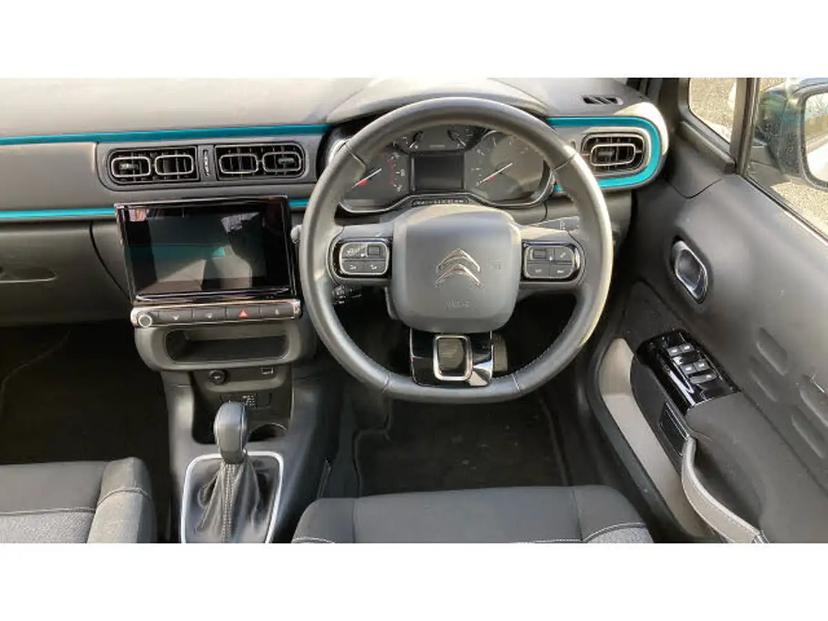 2022-citroen-c3-12-puretech-shine-plus-110ps-ss-eat6-big-24