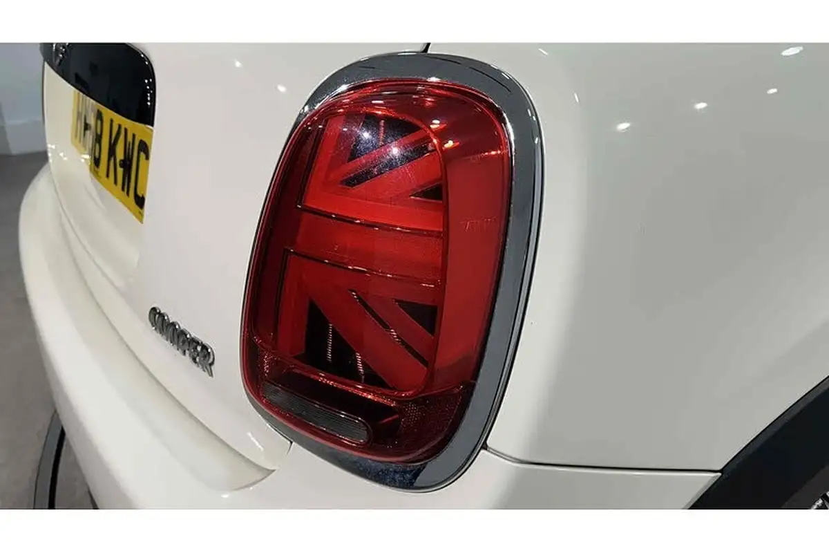 2018-mini-cooper-15-cooper-series-ii-ss-hatchback-5d-big-11