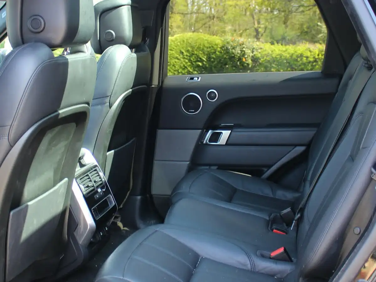 2019-land-rover-range-rover-sport-30-sdv6-hse-big-26