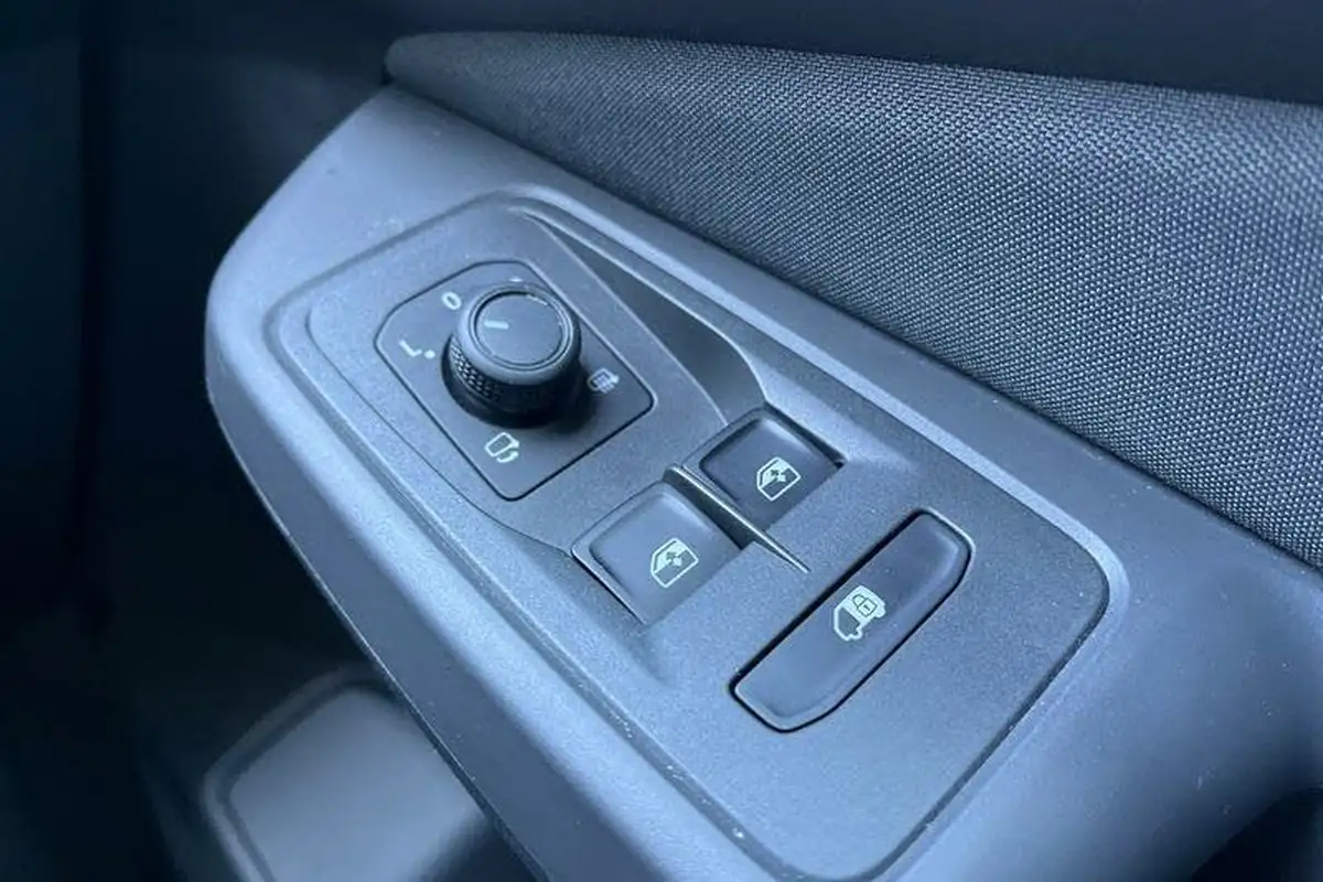 2024-ford-transit-connect-20-ecoblue-l2-240-limited-big-15