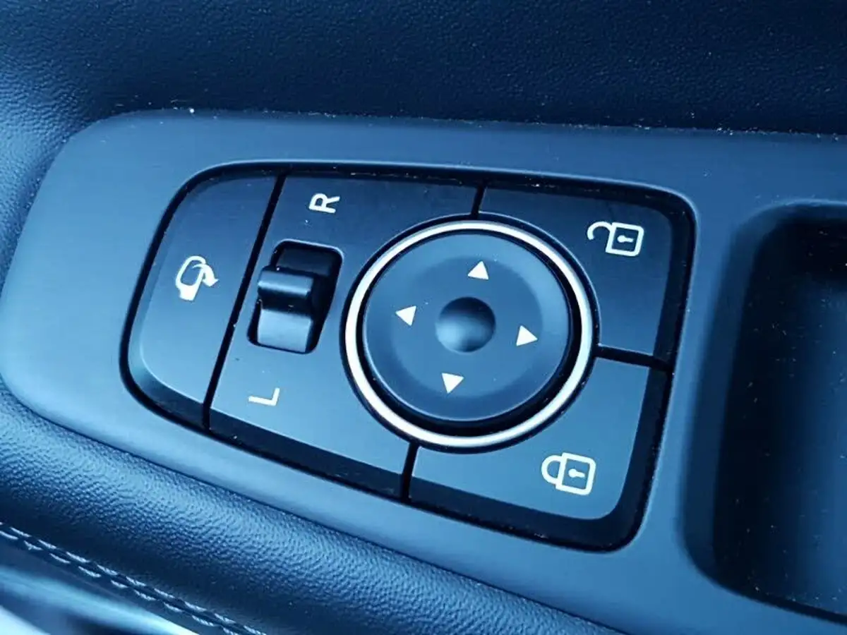 2021-hyundai-santa-fe-16-t-gdi-premium-265ps-4wd-phev-big-12
