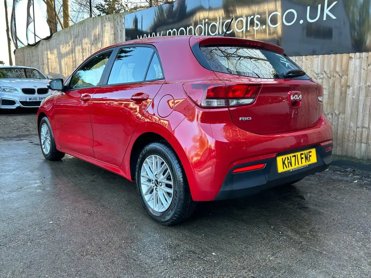 2021-kia-rio-10-t-gdi-2-dct-big-11