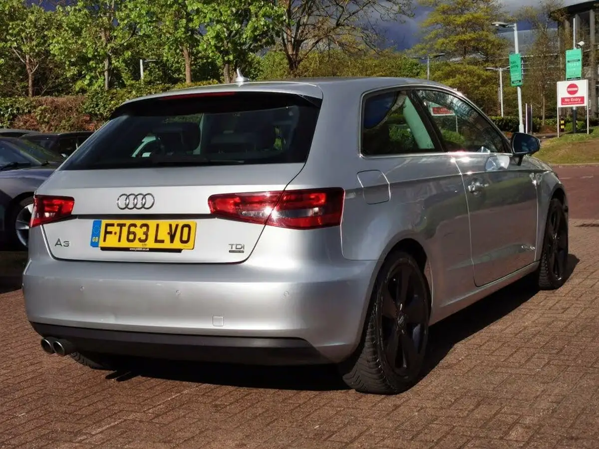 2014-audi-a3-20-tdi-sport-184ps-quattro-hatchback-3d-1968cc-s-tronic-big-3