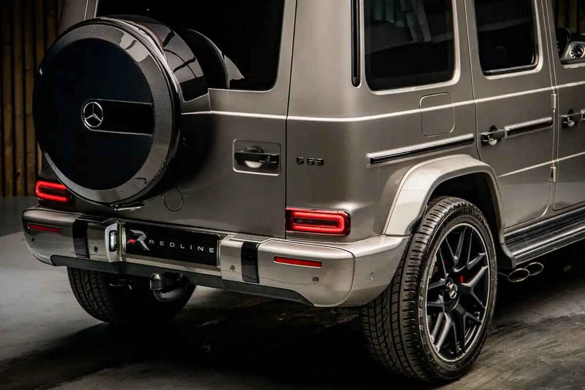2018-mercedes-benz-g-class-40-g63-amg-big-21