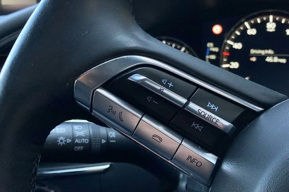 2021-mazda-mazda3-20-gt-sport-180ps-hatchback-5d-big-28