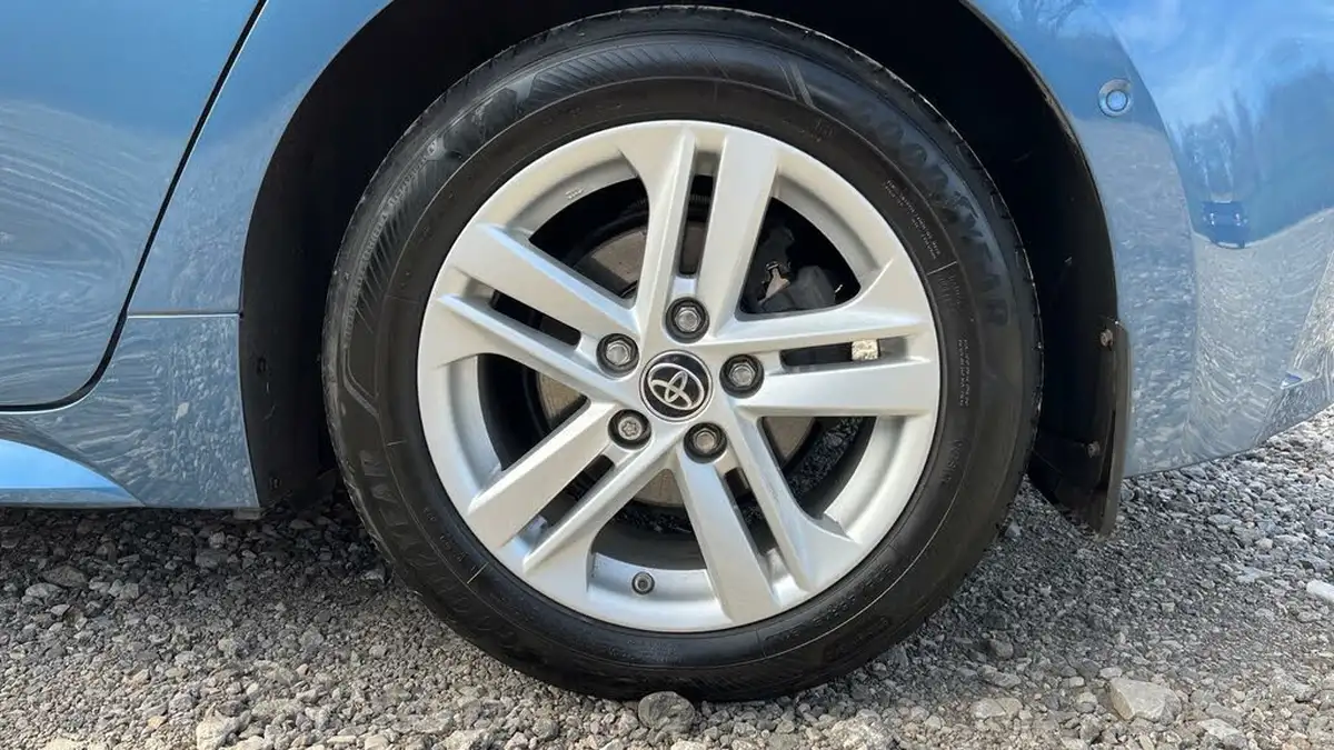 2022-toyota-corolla-18-vvt-i-icon-tech-trk-hatchback-5d-big-29