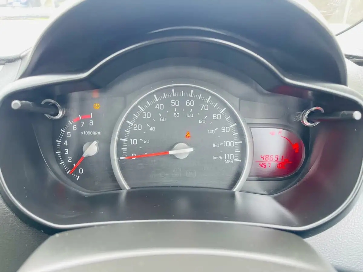 2018-suzuki-celerio-10-sz2-big-38