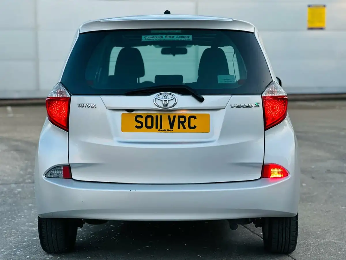 2011-toyota-verso-s-133-t-spirit-big-6