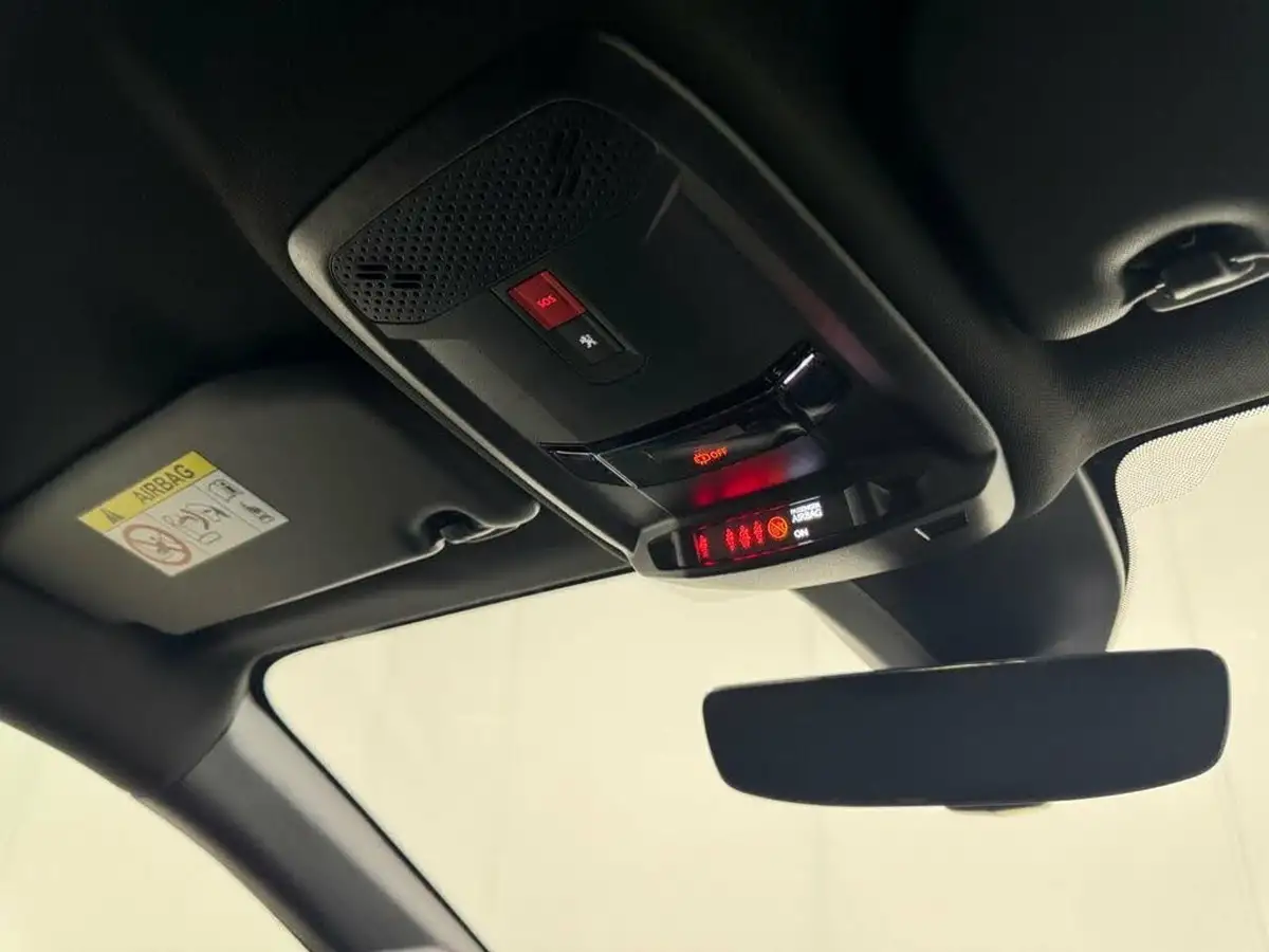 2022-peugeot-208-e-gt-premium-big-43
