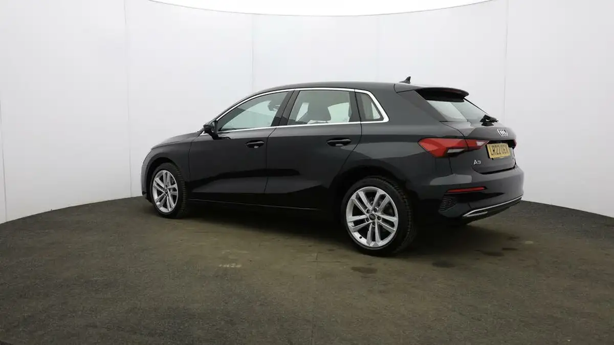 2022-audi-a3-20-30-tdi-sportback-5d-big-4