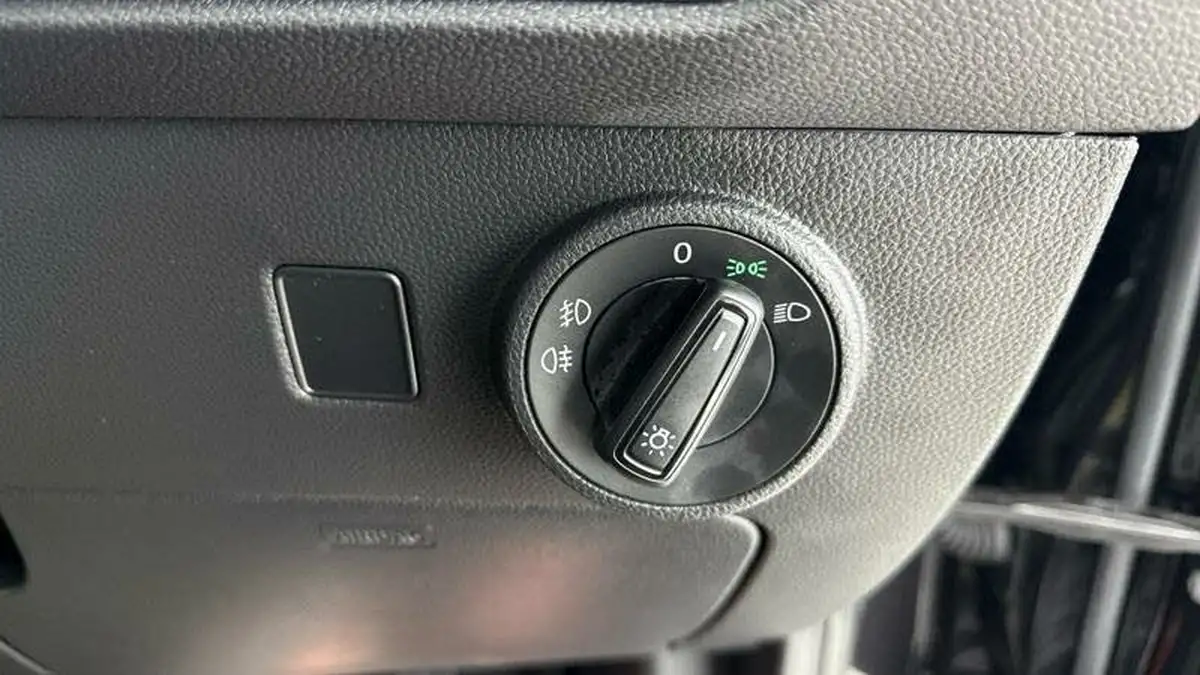 2022-seat-ateca-15-tsi-evo-se-technology-big-19