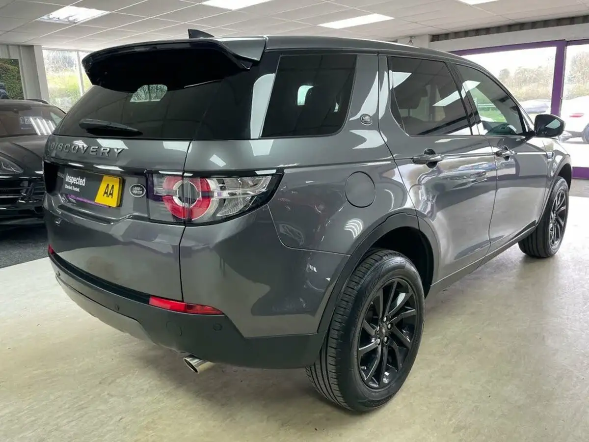 2018-land-rover-discovery-sport-20td4-se-182ps-big-11