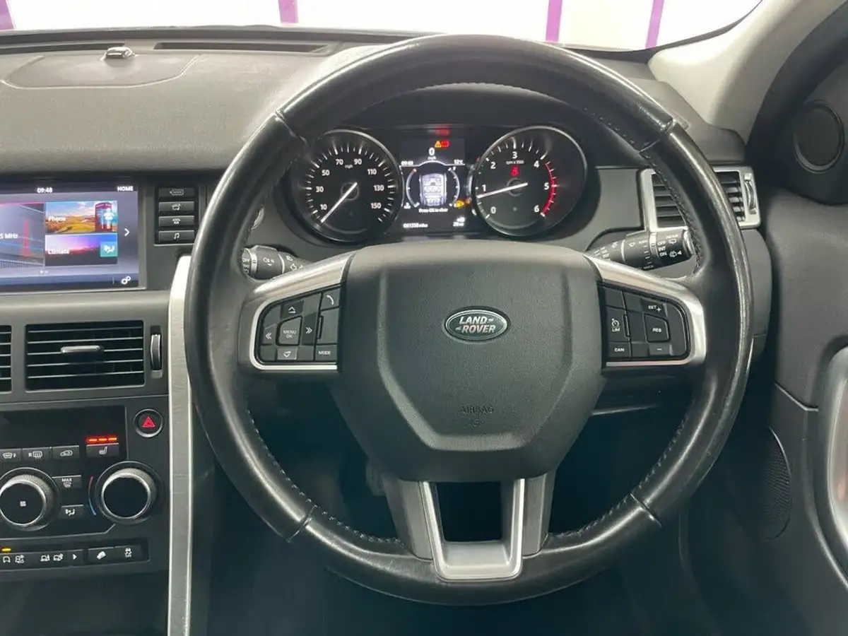 2018-land-rover-discovery-sport-20td4-se-182ps-big-32