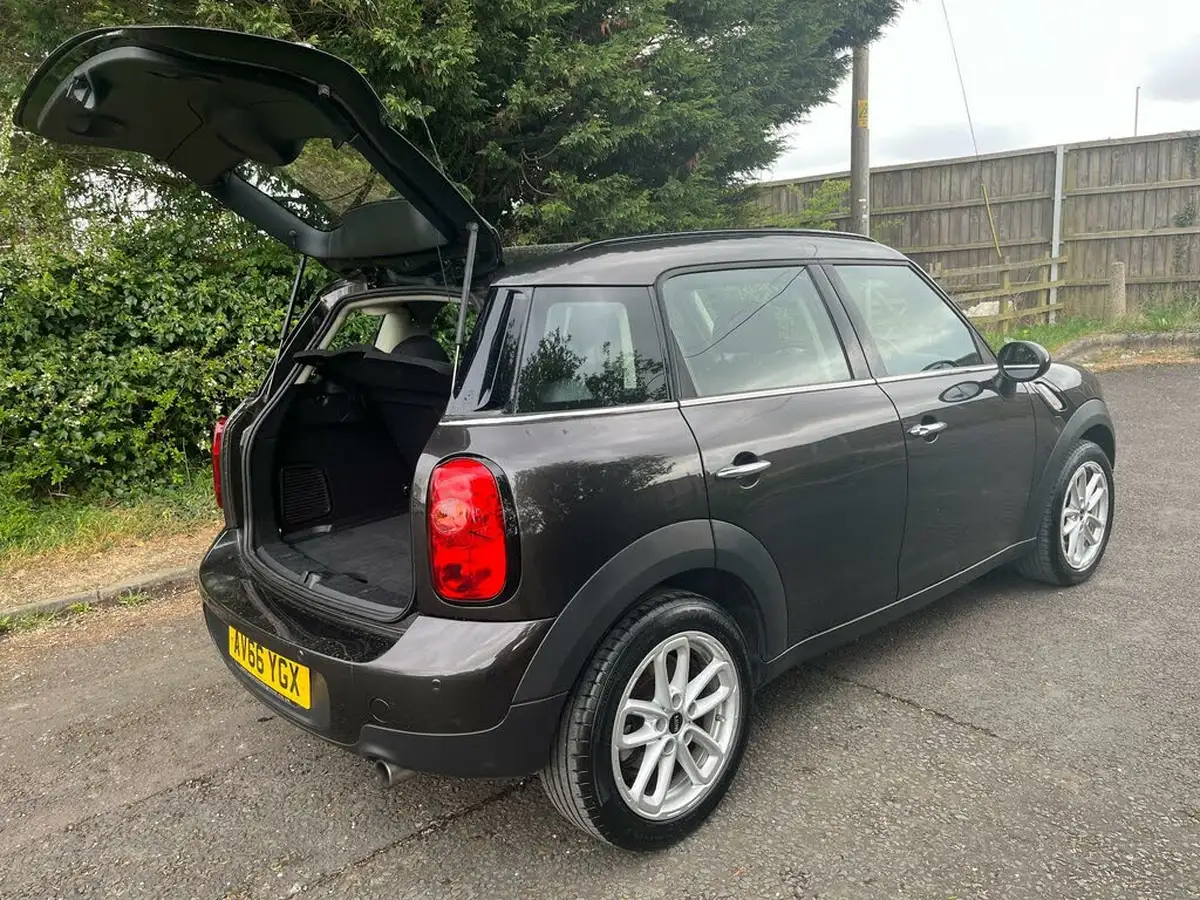 2016-mini-countryman-16-cooper-pepper-ss-big-10