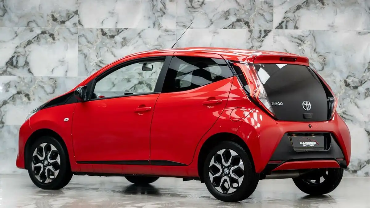 2019-toyota-aygo-10-vvt-i-x-trend-x-shift-big-10