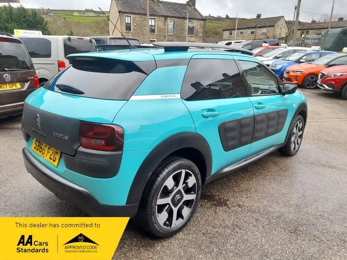 2016-citroen-c4-cactus-12-puretech-flair-edition-82ps-big-6
