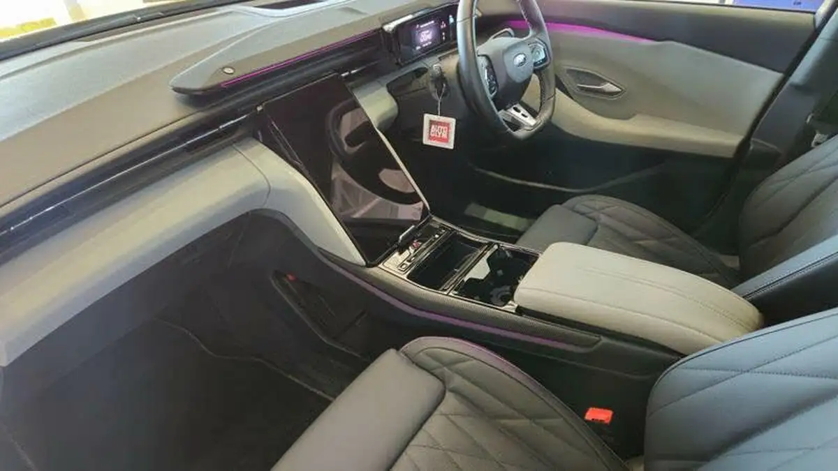2024-ford-capri-e-premium-286ps-77kwh-extended-big-25