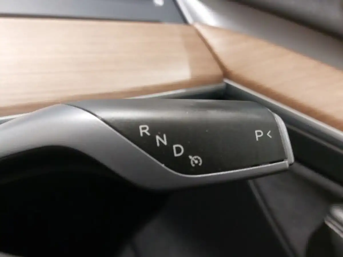 2021-tesla-model-3-e-long-range-4x4-big-17