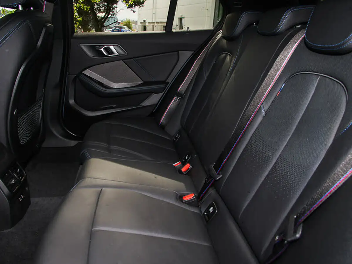 2024-bmw-1-series-15-118i-m-sport-lcp-big-11