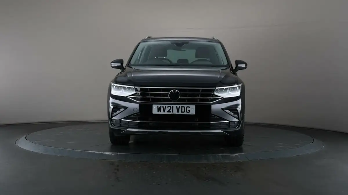 2021-volkswagen-tiguan-15-tsi-elegance-big-39