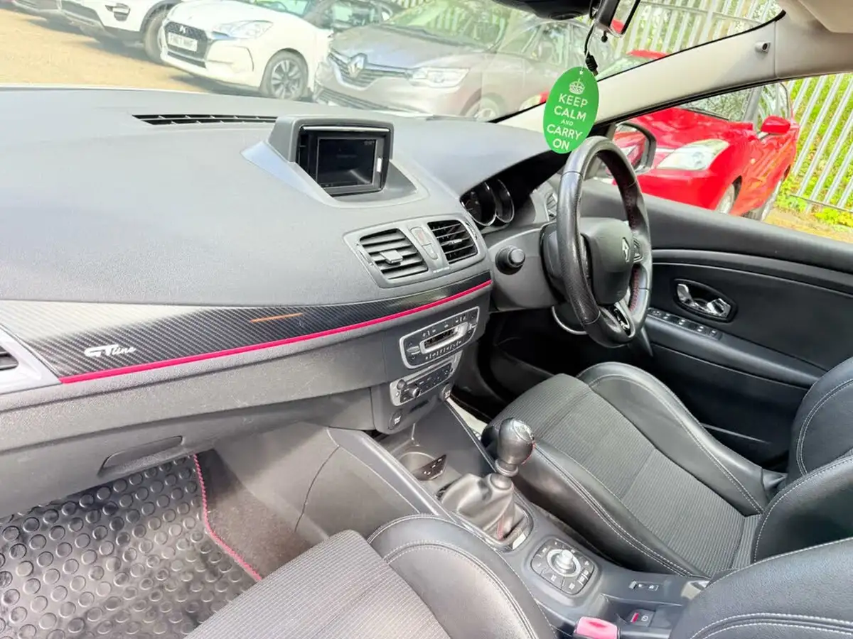 2012-renault-megane-15dci-gt-line-tomtom-hatchback-5d-big-30