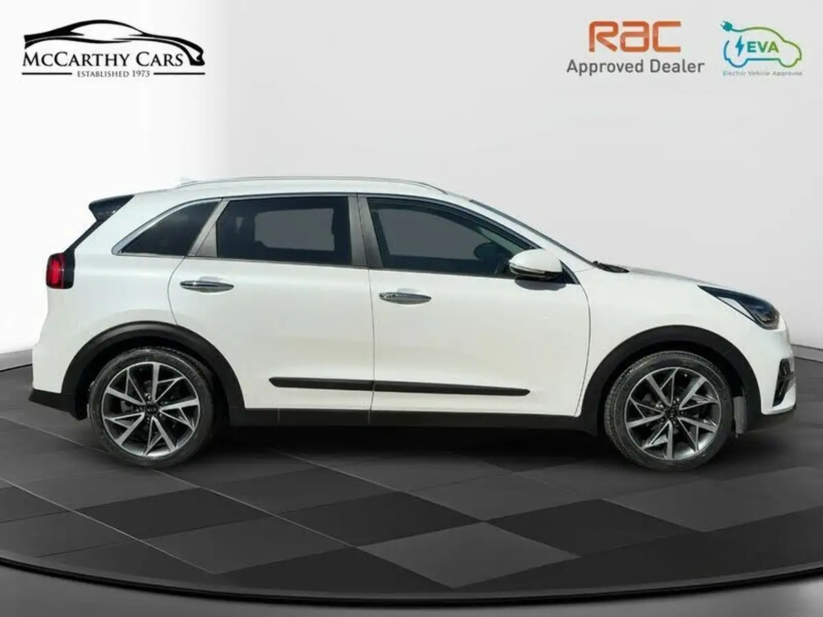 2019-kia-niro-16-gdi-4-156kwh-big-13