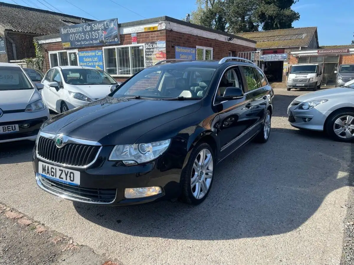 2011-skoda-superb-20td-elegance-172ps-estate-dsg-big-67