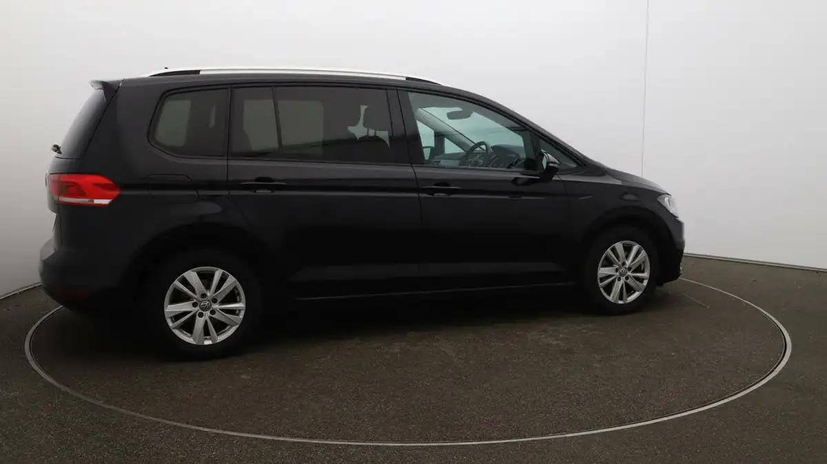 2019-volkswagen-touran-20tdi-se-150ps-big-43