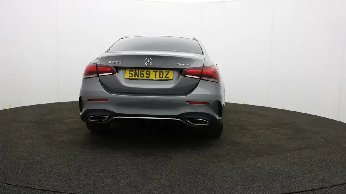 2019-mercedes-benz-a-class-20-a220-amg-line-saloon-4d-4matic-big-5